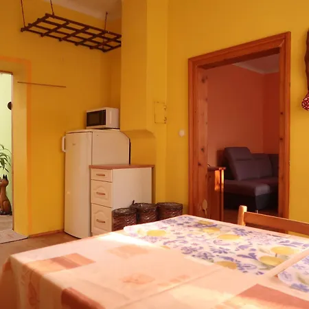 Relax Semesterbostad Brezi (Breclav)